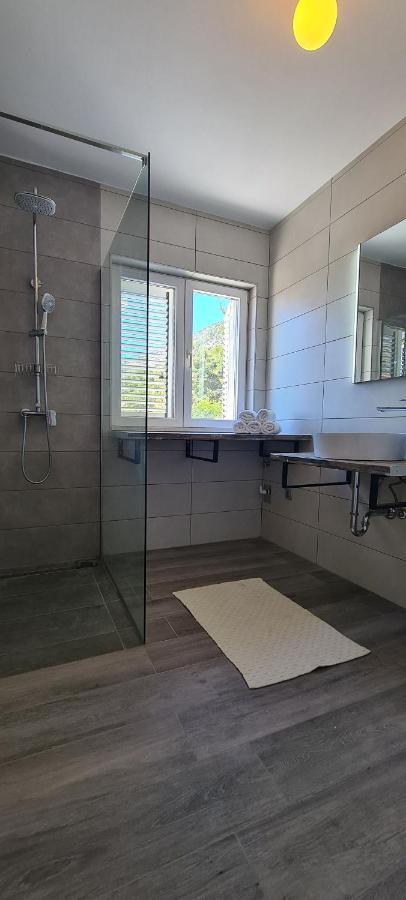 Apartments Helena Иван-Долац Экстерьер фото